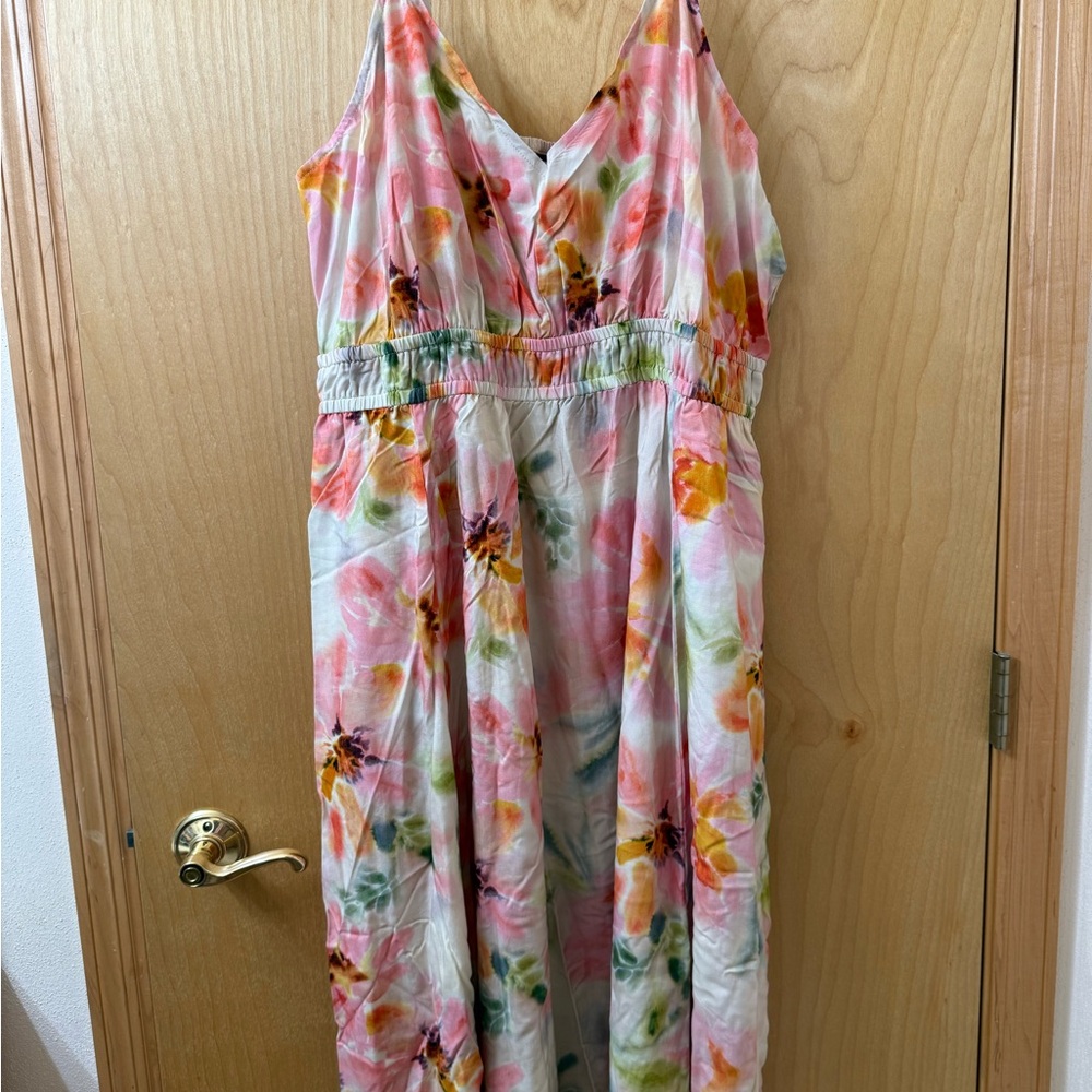 Torrid NWT Pink Floral Midi Dress